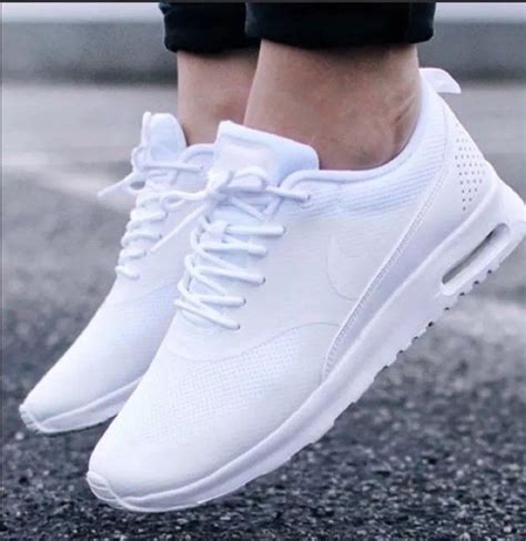 nike sneaker dames wit|women's Nike sneakers sale.